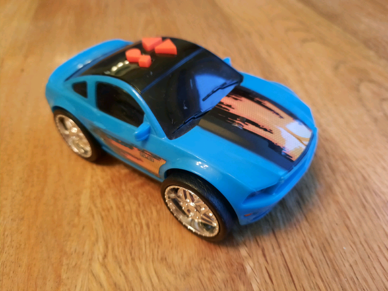 Elc car that plays music and lights up in Downend, Bristol Gumtree