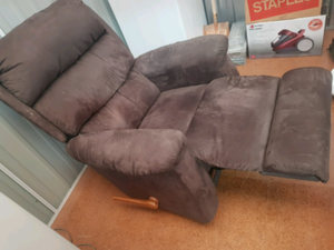 Rocking Chair Recliner Comfy Excellent Condition Harvey