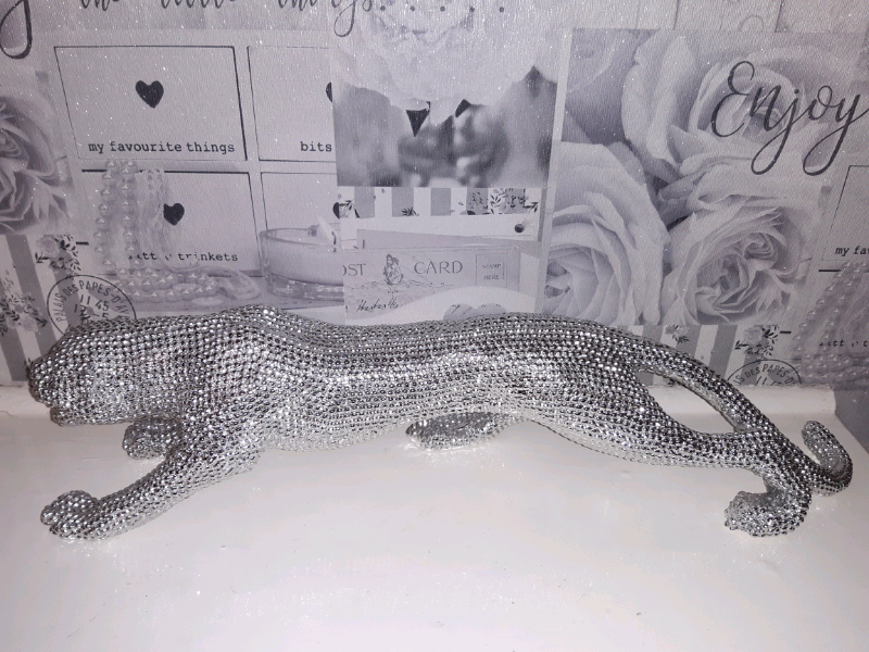 Stalking Jaguar Ornaments | in Skelton-in-Cleveland, North Yorkshire