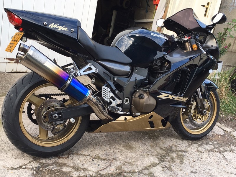 2003 zx12r