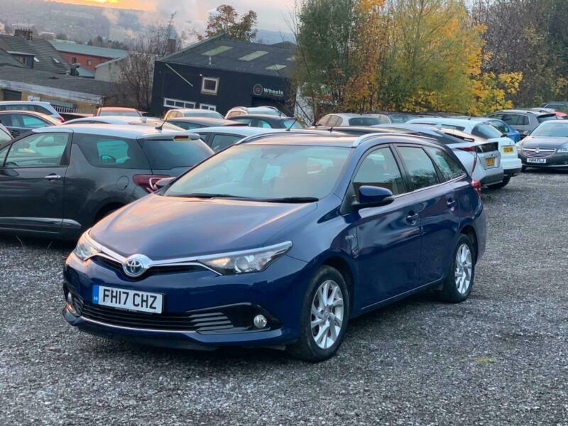 2017 Toyota Auris 1.8 Hybrid Business Edition TSS 5dr CVT ESTATE Petrol