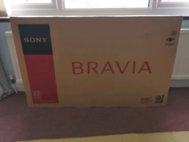 Sony Bravia 32 in LCD Digital TV