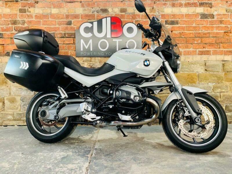 BMW R1200R ABS ESA ASC 2011 11 | in Huddersfield, West Yorkshire | Gumtree