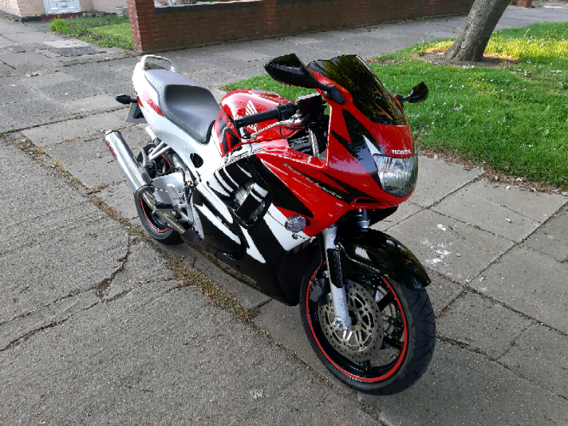 Honda cbr600f фото