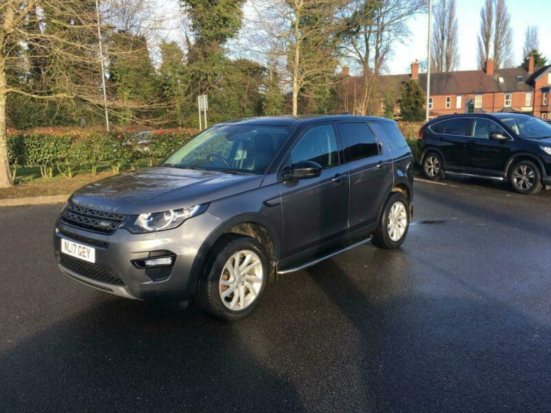 2017 Land Rover Discovery Sport 2.0 180 TD4 SE TECH,Contrast black roof