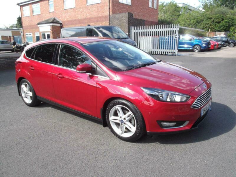 Ford Focus 1.0T ( 125ps ) EcoBoost ( s/s )Titanium 5 Door in Candy Red