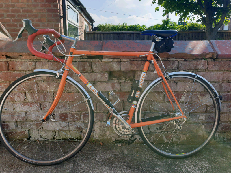 Vintage Greg Lemond Reynolds steel road race bike in Trafford