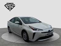 2025 Toyota Prius S Hatchback HYBRID Automatic