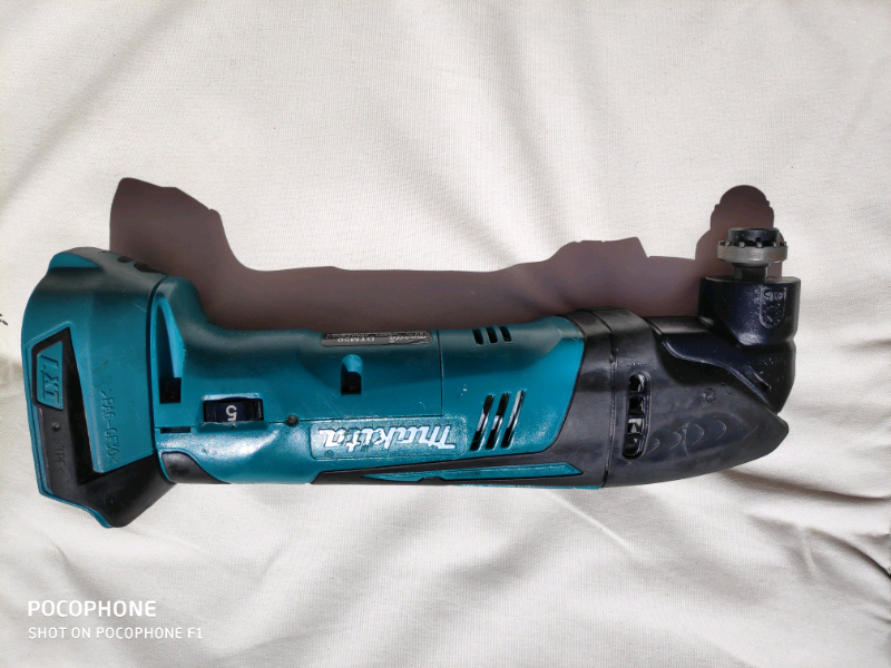 × Makita DTM50 18V Cordless Multi Tool Body Only in Woking, Surrey
