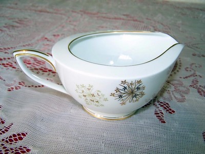 VTG White Noritake SNOWFLAKE Gold Green Black Snowflakes Creamer