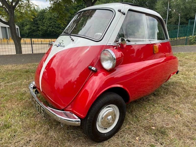 1960 BMW Isetta 300 in red with matching colour trailer. 3 wheel bubble