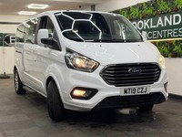 Ford Tourneo Custom 310 TITANIUM [STUNNING EXAMPLE]