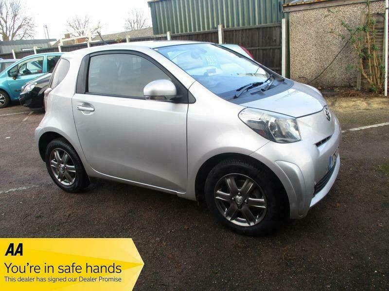 Toyota iq 2010