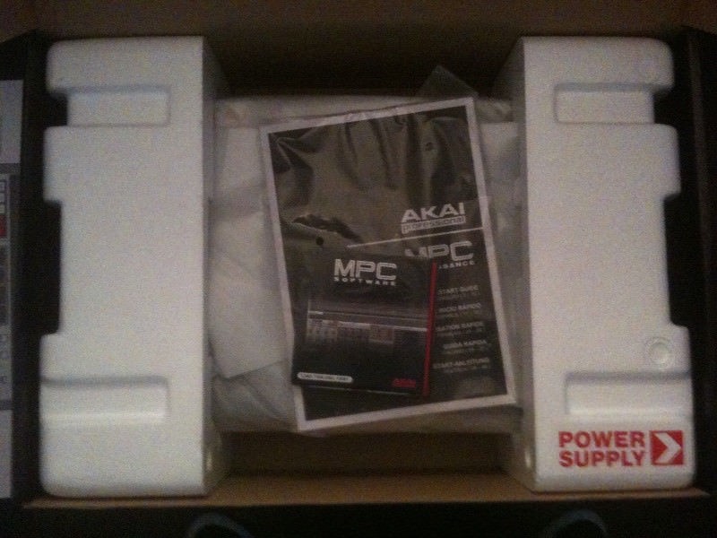 AKAI MPC RENAISSANCE HARDWARE CONTROLLER