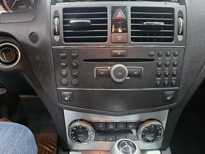 Used Radio Receiver fits: MERCEDES C-CLASS 08 09