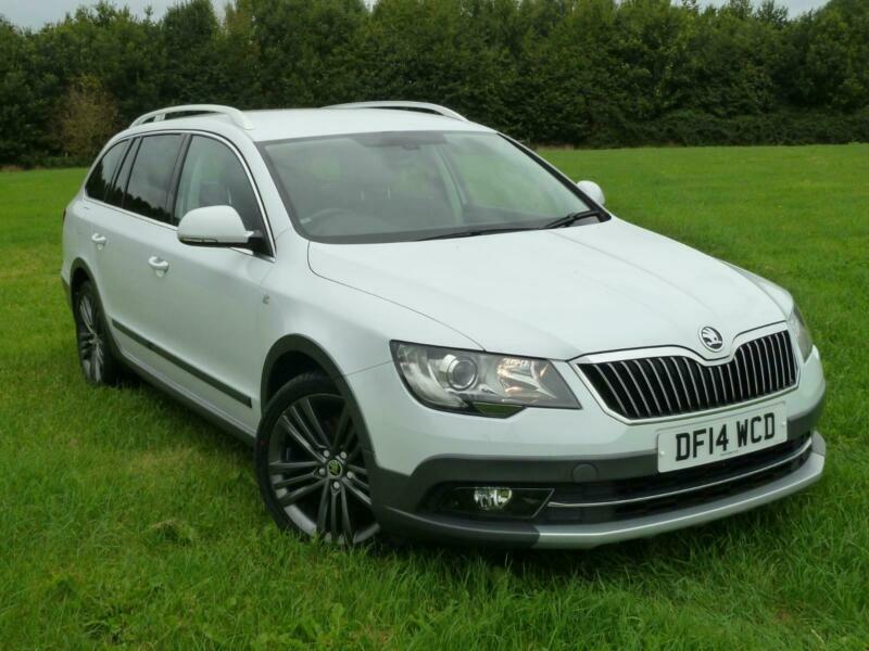 2014 Skoda Superb 2.0TDi 4x4 Tour de France Estate White in Worcester