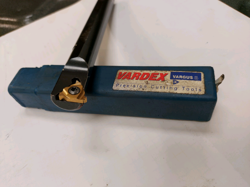 Internal threading bar in East End, Glasgow Gumtree