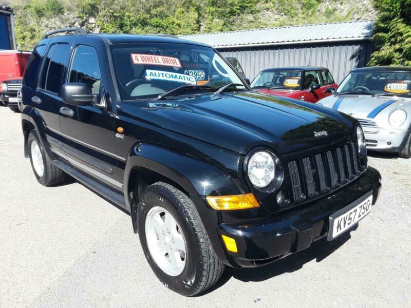 Jeep Cherokee 2.8CRD ( 161bhp ) 4X4 Auto Sport in Welshpool, Powys