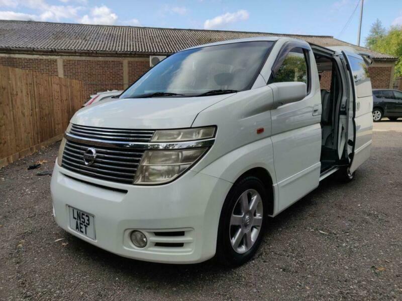 Nissan elgrand 2003