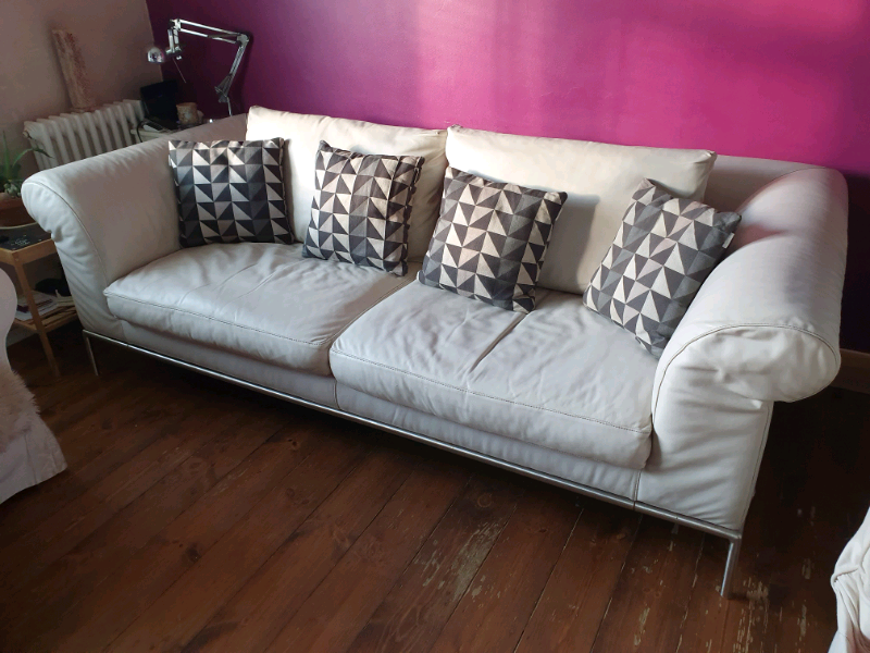 NATUZZI 3 SEATER SOFA IN WHITE SOFT LEATHER (Open to ...