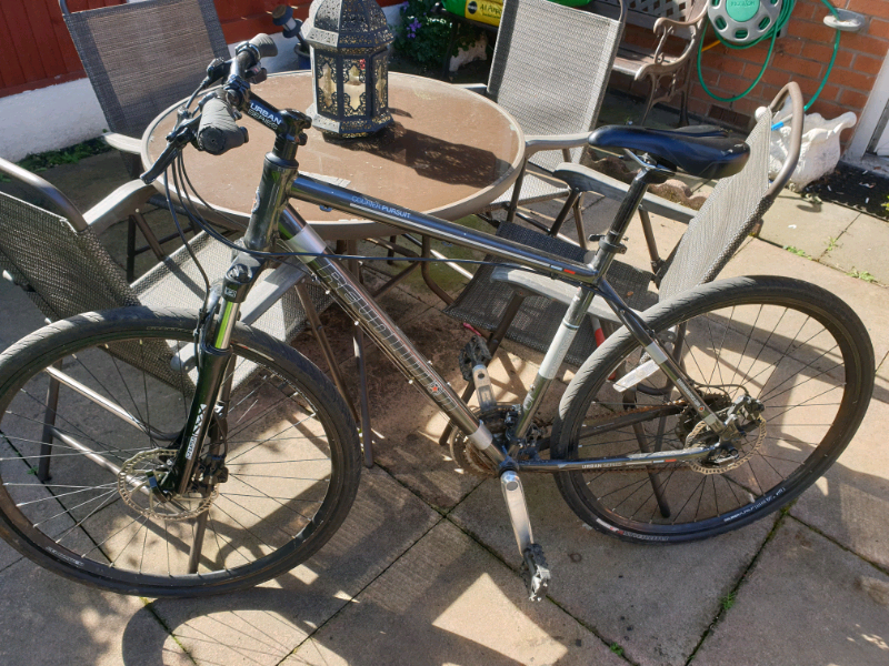 revolution courier race bike