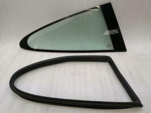 PORSCHE 911 997 Right Rear Quarter Glass 99754311200 Türscheibe ¼ Hinten Rechts