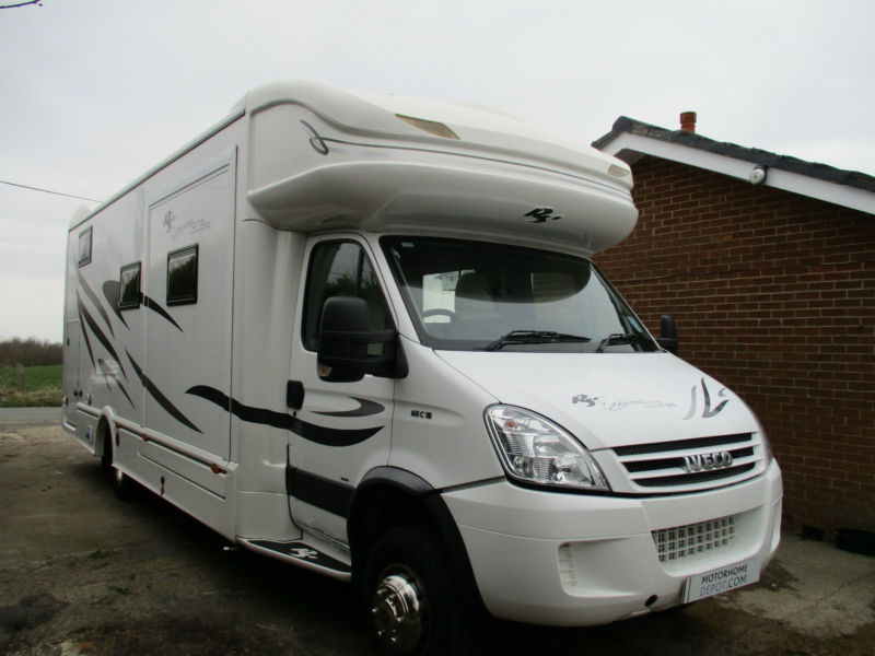 RS Motorhome Endeavour SC2 30G Luxury 4 Berth Rear Garage Motorhome For
