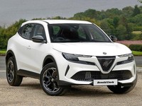 2025 Alfa Romeo Junior 1.2 Turbo Ibrida 5dr Auto Hatchback Petrol Automatic