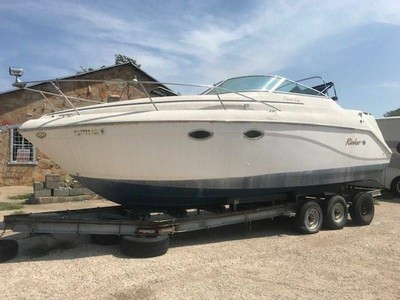 2002 Rinker Fiesta Vee 270