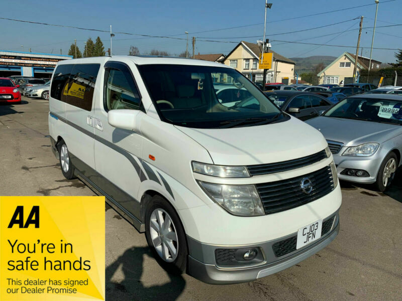 Nissan elgrand 2003