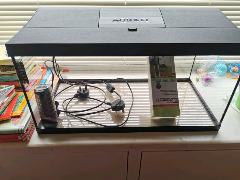 Aquel 50 litre fish tank with filter and brand new unopened heater in