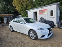 Lexus IS 300H EXECUTIVE EDITION 1owner, 9 main dealer services, HPI clear