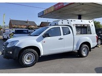 2017 Isuzu D-Max 2.5 TD Pickup 4dr Diesel Manual 4x4 (192 g/km, 161 bhp) 2.5 Pic