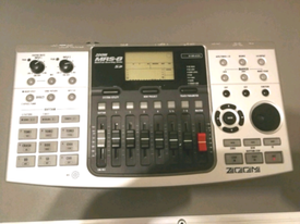 Zoom MRS 8 track recording 
