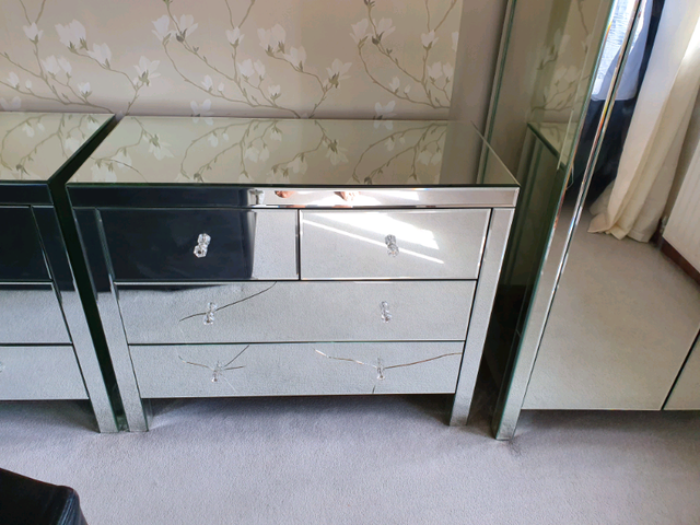 M And S Mirrored Bedroom Furniture Bundle In Welwyn Garden City Hertfordshire Gumtree