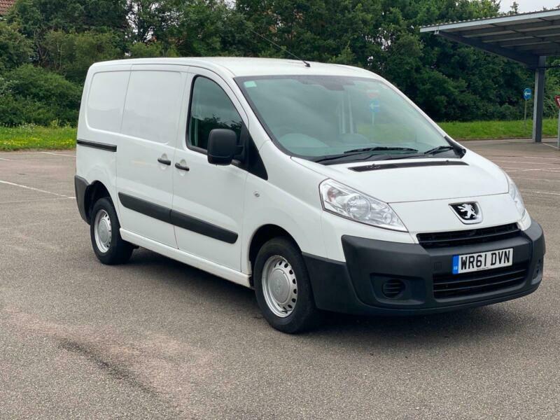 Peugeot Expert 1.6HDi 90 ( EU5 ) ( 2.66t ) Professional L1 H1 in