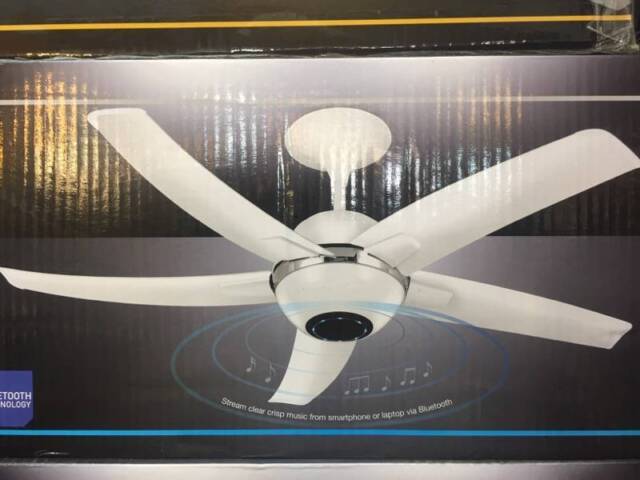 Arlec 130cm Boston White Ceiling Fan With Remote Control