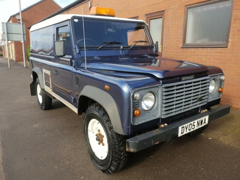 Land Rover Defender 110 LWB + 2005 + 107K + Superb Order + New MOT + History + in Cannock