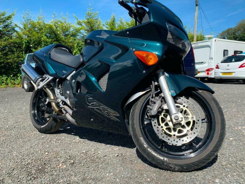 Honda vfr 800 2001