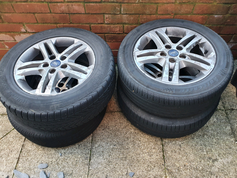 Ford 5 stud alloy wheels (galaxy, mondeo, s max, ect) in Haywards