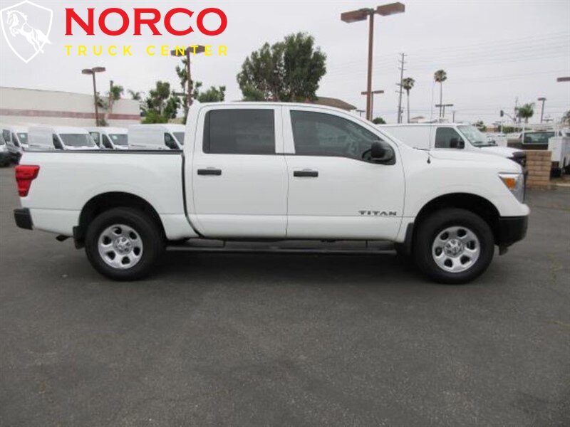 2017 Nissan Titan S 76371 Miles Glacier White  5.6L V8 390hp 394ft. lbs. Automat