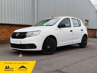 Dacia Sandero ESSENTIAL SCE