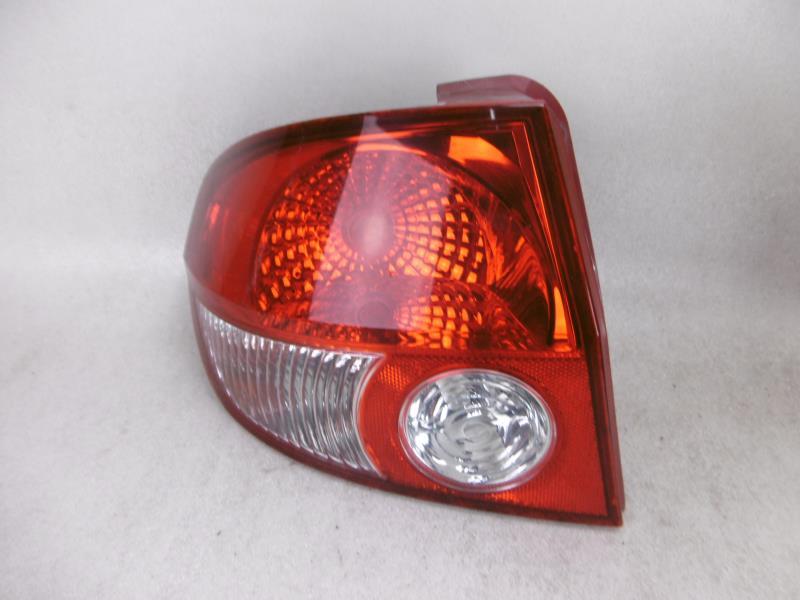 Feu Arriere Principal Gauche (Feux) Hyundai Getz Phase 1 924011c010