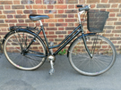 Ladies hybrid Dutch 4 speed bike 