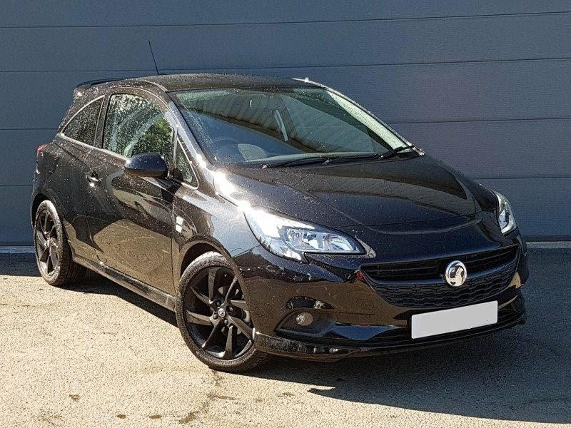 2018 68 reg Vauxhall Corsa 1.4 Limited Edition only 600 miles yes