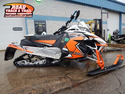 2016 Arctic Cat® ZR 6000 Sno Pro (129) ORANGE