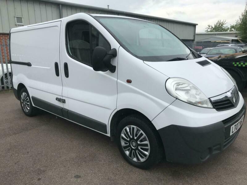 2007 VAUXHALL VIVARO 2.0 CDTI 2700KG SWB WHITE VAN **NO VAT** in