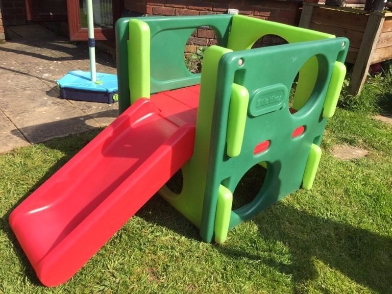 Childrens/kids outdoor/indoor slide little tikes junior activity gym