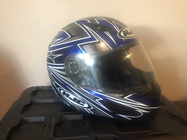 HJC Motorcycle Helmet | Motorcycle Parts & Accessories | St. Catharines | Kijiji