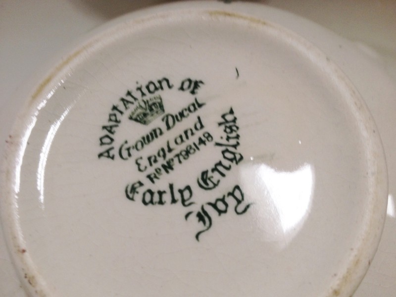 Crown Ducal EARLY ENGLISH IVY GREEN Sugar Bowl Creamer and Large Plate